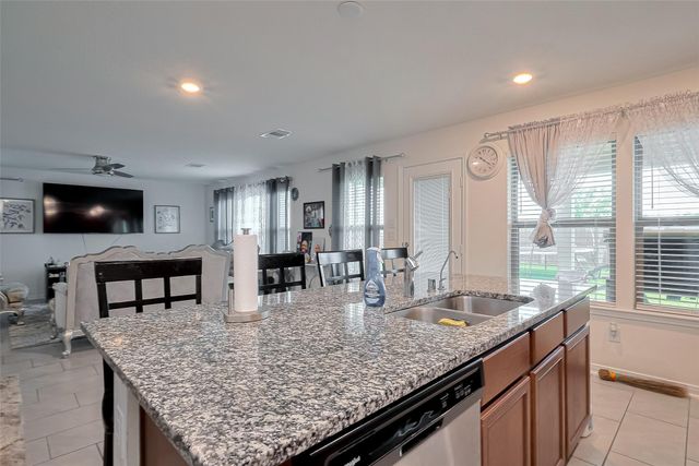 6703 Waterbuck Trace, Richmond, TX 77406