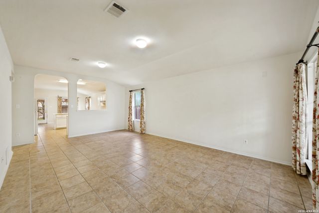 1939 OWLWOLF CRK, San Antonio, TX 78245