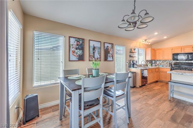 572 Broomspun Street, Henderson, NV 89015