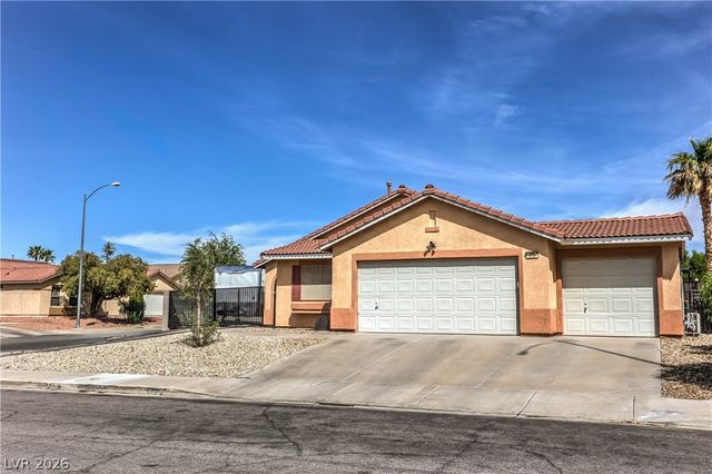 572 Broomspun Street, Henderson, NV 89015
