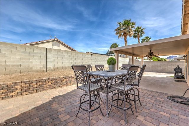 572 Broomspun Street, Henderson, NV 89015