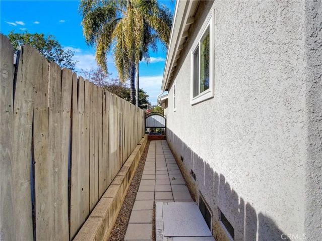 12202 Orange Dr, Whittier, CA 90601