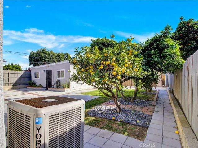12202 Orange Dr, Whittier, CA 90601