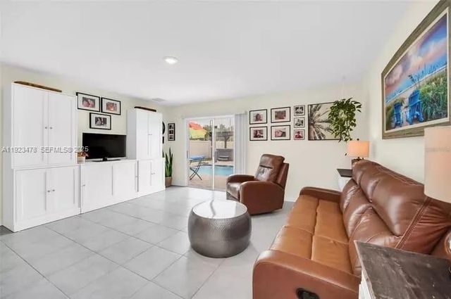 4382 SUNNY CREEK PLACE, Kissimmee, FL 34746