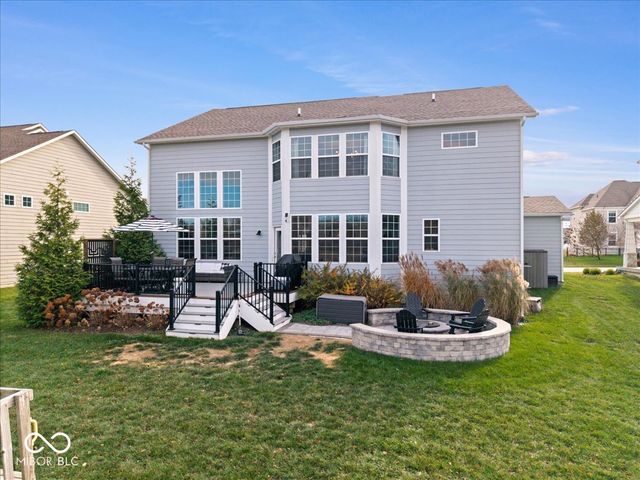 6114 Hardwick Drive, Whitestown, IN 46075