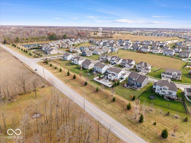 6114 Hardwick Drive, Whitestown, IN 46075