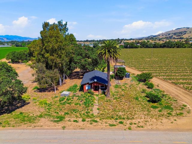 3115 Leavesley Road, Gilroy, CA 95020