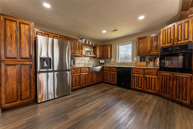 3850 FM 71, Talco, TX 75487