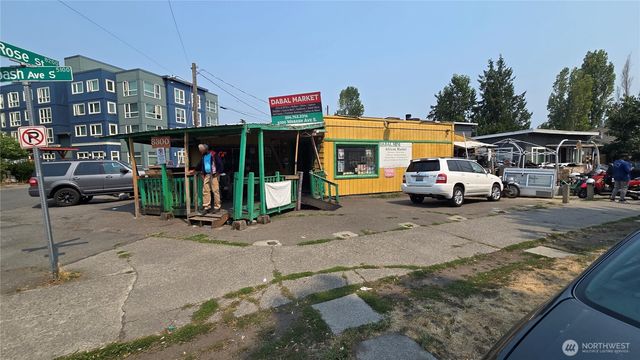 8300 Wabash Ave S, Seattle, WA 98118