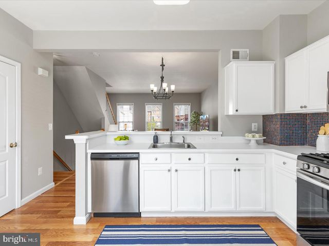 42033 BUSHCLOVER TER, Aldie, VA 20105