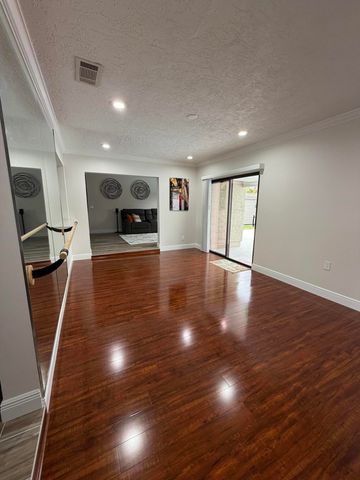 233 SW Chelsea Terrace, Port St. Lucie, Port St Lucie, FL 34953