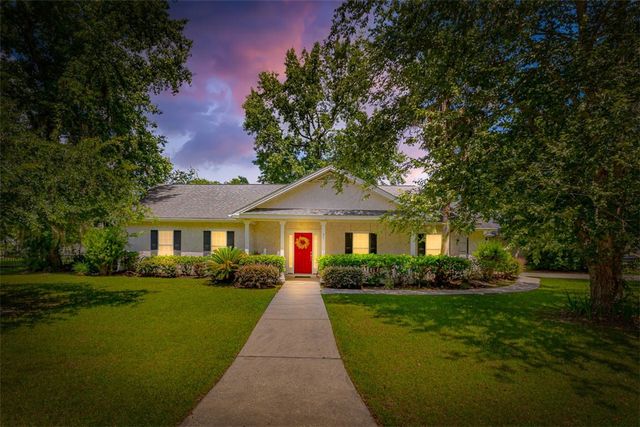 21 Hardwood Forest Circle, Brunswick, GA 31525