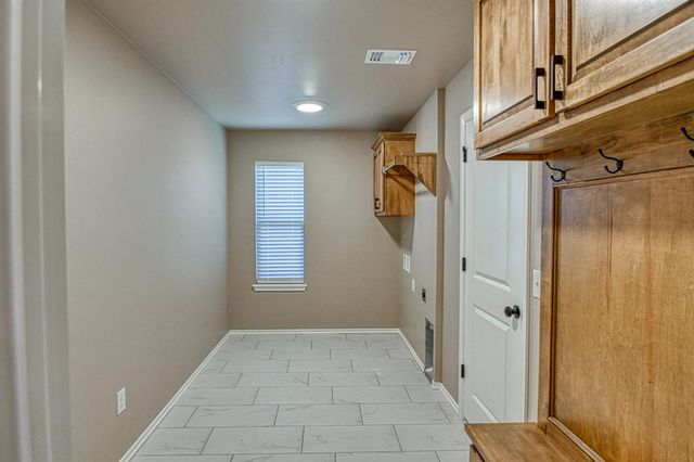 3225 Pagoda Pead Drive, Yukon, OK 73099