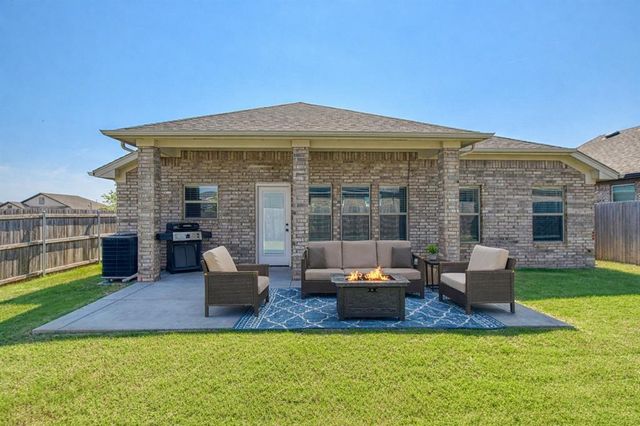 3225 Pagoda Pead Drive, Yukon, OK 73099