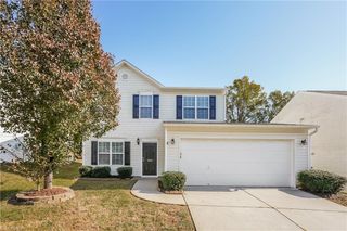 5039 Liberty Hall Circle, Winston-salem, NC 27106