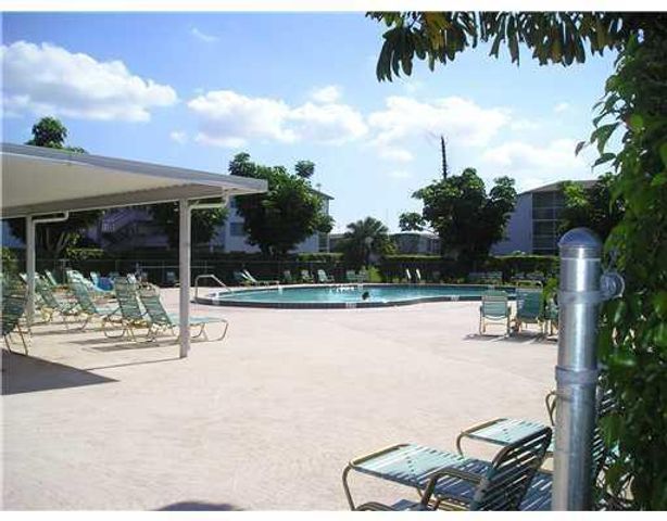 2070 Wolverton D 2070, Boca Raton, FL 33434