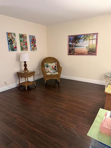 2070 Wolverton D 2070, Boca Raton, FL 33434