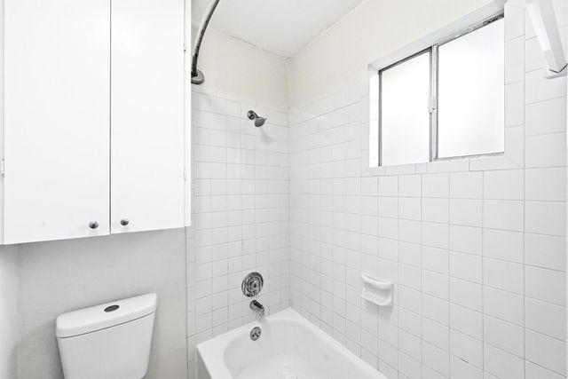 8204 Exmoor DR Unit B, Austin, TX 78757