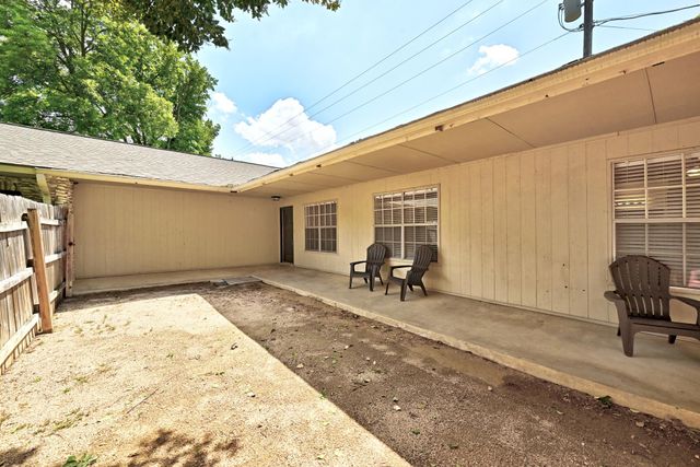 8204 Exmoor DR Unit B, Austin, TX 78757
