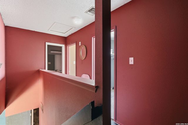 10059 Amber Field, San Antonio, TX 78245