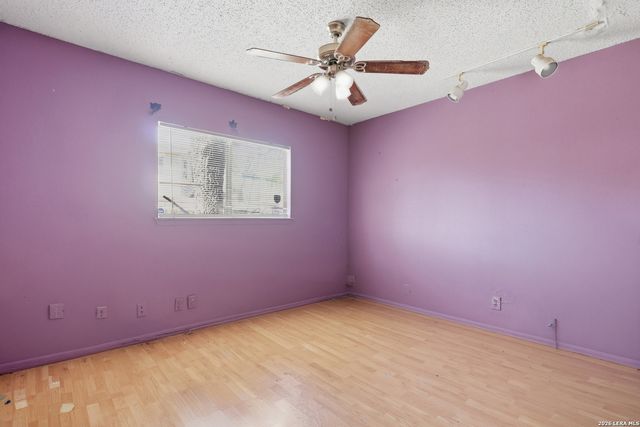 10059 Amber Field, San Antonio, TX 78245