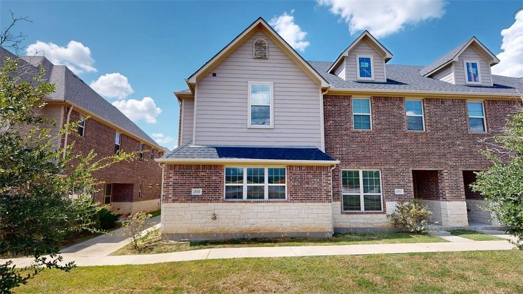 2019 Harvey Mitchell Parkway S, College Station, TX 77840 — exterior