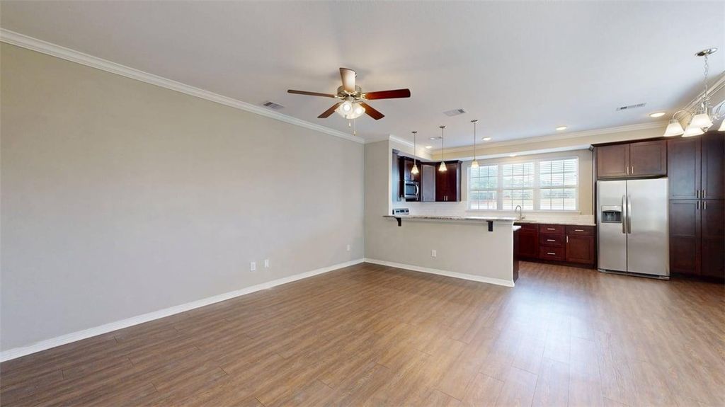 2019 Harvey Mitchell Parkway S, College Station, TX 77840 — photo 2