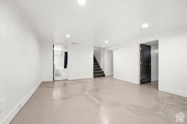 873 N AMERICAN BEAUTY DR, Salt Lake City, UT 84116