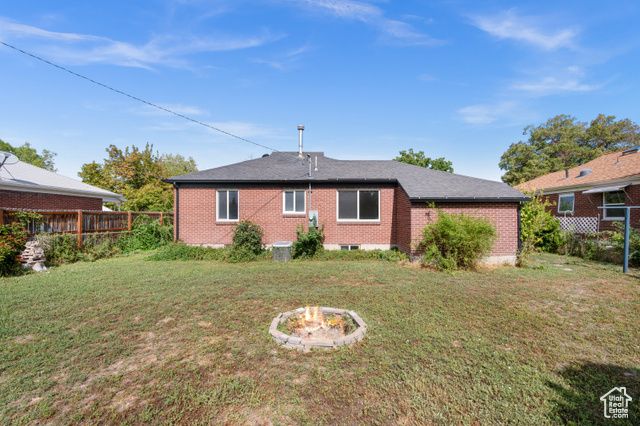 873 N AMERICAN BEAUTY DR, Salt Lake City, UT 84116