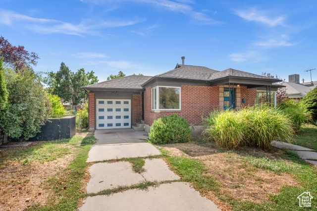 873 N AMERICAN BEAUTY DR, Salt Lake City, UT 84116