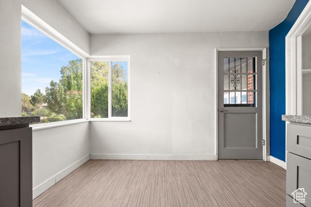 873 N AMERICAN BEAUTY DR, Salt Lake City, UT 84116