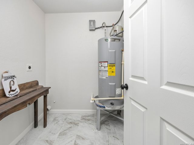 14223 Ridge Dale, San Antonio, TX 78233