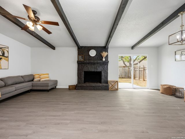 14223 Ridge Dale, San Antonio, TX 78233