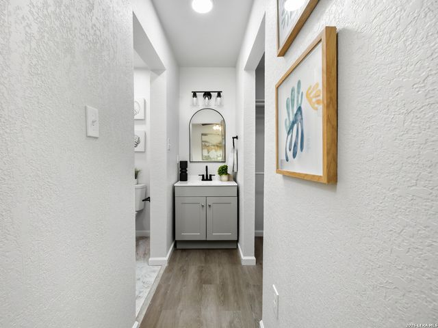 14223 Ridge Dale, San Antonio, TX 78233