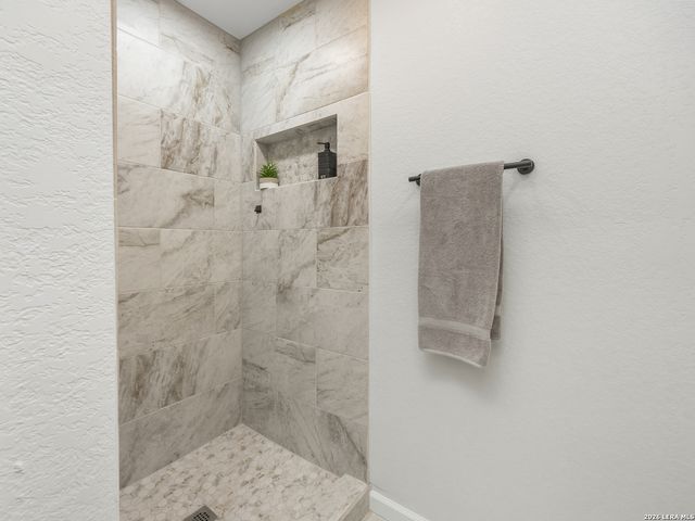 14223 Ridge Dale, San Antonio, TX 78233