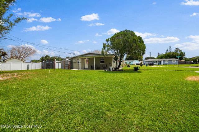 2410 Saint Swithin Lane, Melbourne, FL 32935