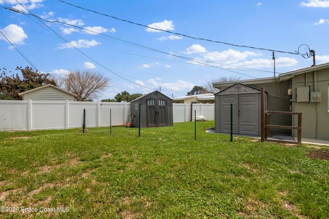 2410 Saint Swithin Lane, Melbourne, FL 32935