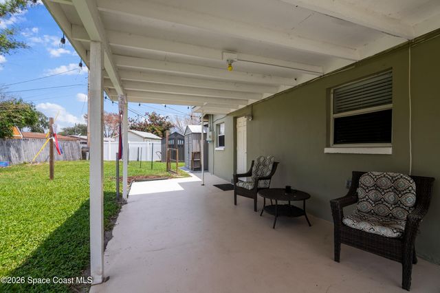 2410 Saint Swithin Lane, Melbourne, FL 32935