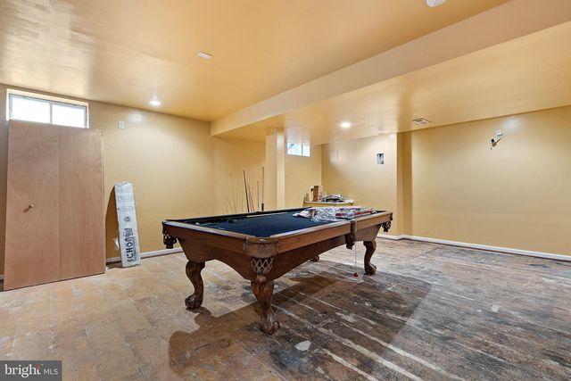 205 E HARVEST DR, New Castle, DE 19720