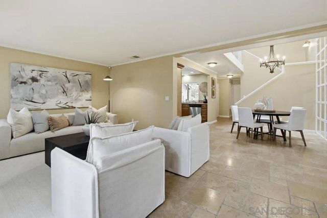 10261 Caminito Agadir, San Diego, CA 92131