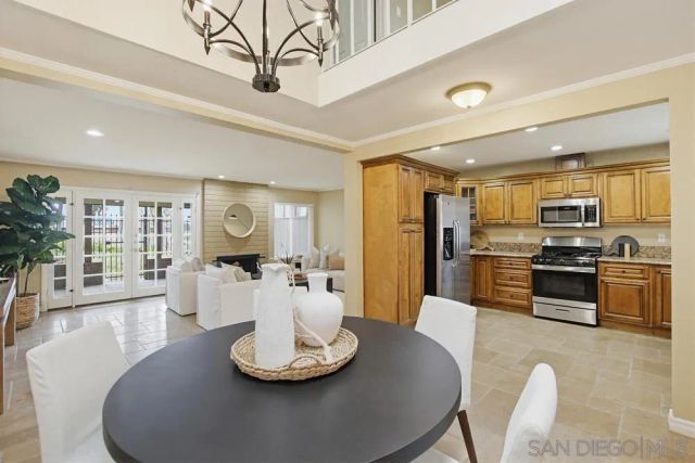10261 Caminito Agadir, San Diego, CA 92131