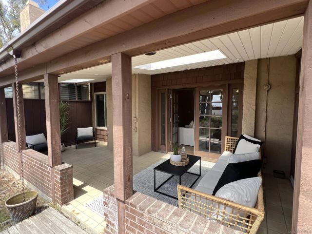 10261 Caminito Agadir, San Diego, CA 92131