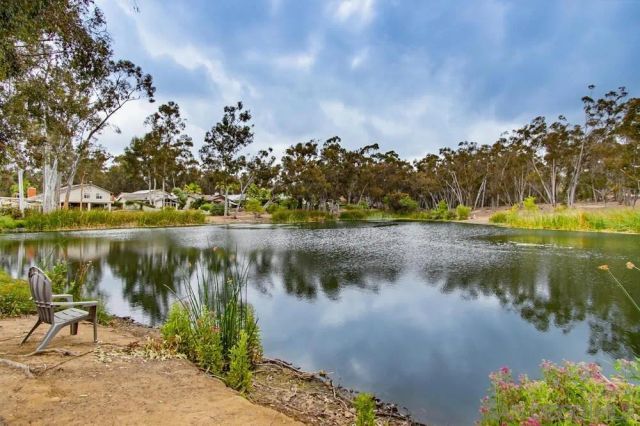 10261 Caminito Agadir, San Diego, CA 92131