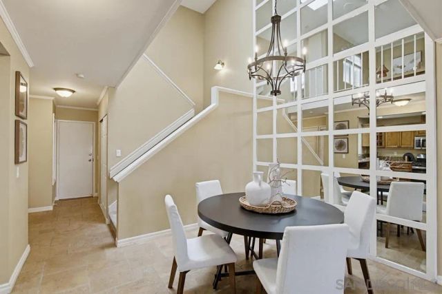10261 Caminito Agadir, San Diego, CA 92131