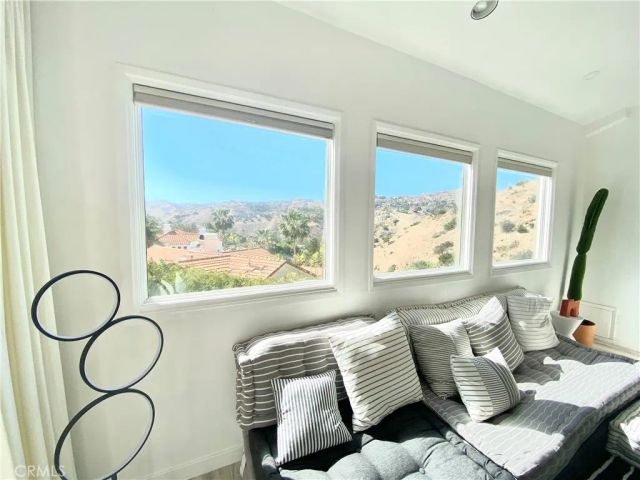 43 Flintlock Lane, Bell Canyon, CA 91307