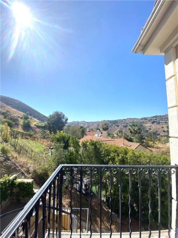 43 Flintlock Lane, Bell Canyon, CA 91307
