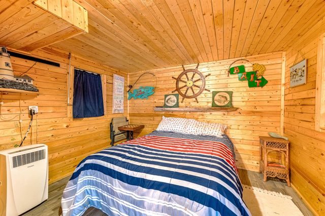 1929 County Road 230, Sargent, TX 77414