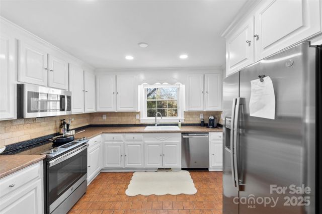 117 Oakdale Street, Gastonia, NC 28054