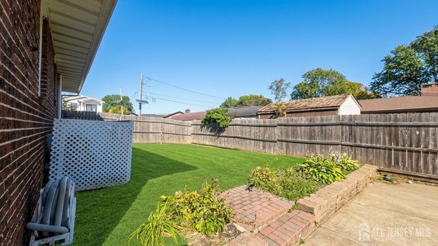 1 Pierce Street, Carteret, NJ 07008