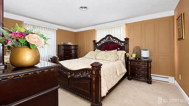 1 Pierce Street, Carteret, NJ 07008